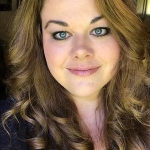 Meet your Posher, Mandy